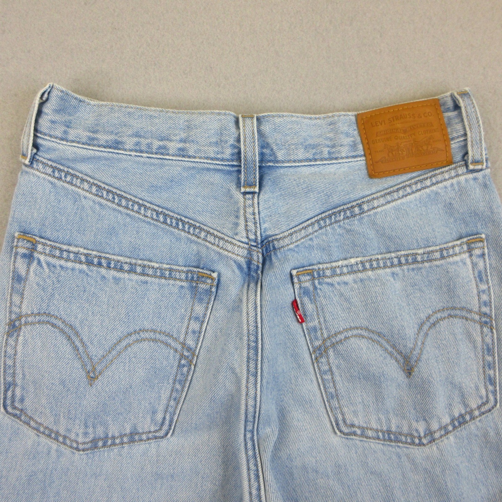 Levi’s Premium High Loose Jeans Women 26 Light Blue Wide Leg Cotton Hemp Blend