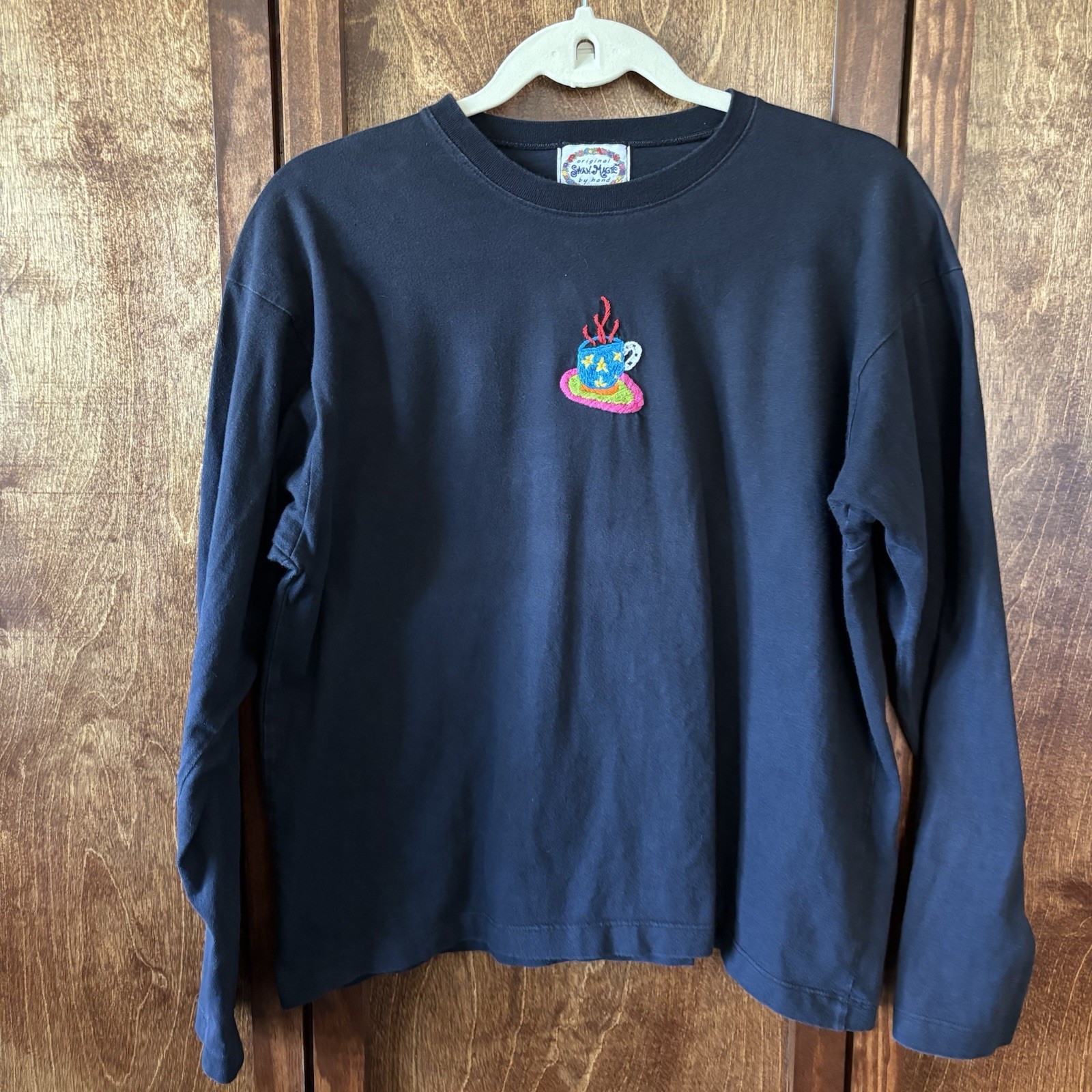 Vintage Swan Magic Hand Embroidered Long Sleeve Mug Design 100% Cotton Size M