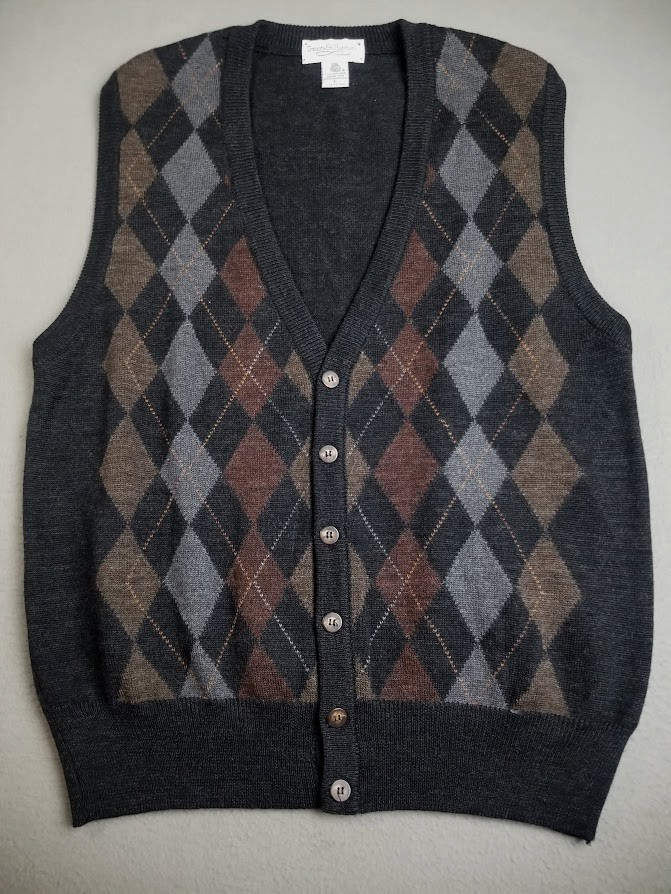 Tricots St Raphael Sweater Vest Men L Dark Gray Argyle Wool Button Front Preppy
