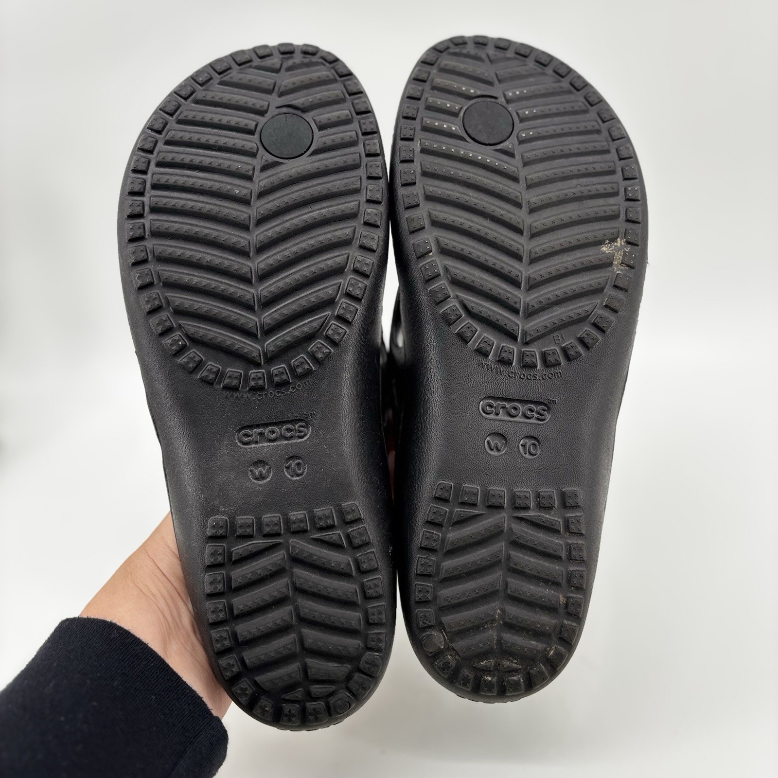 Crocs Women’s Size 10 Black Kadee II Flip Flop Sandals Light Weight