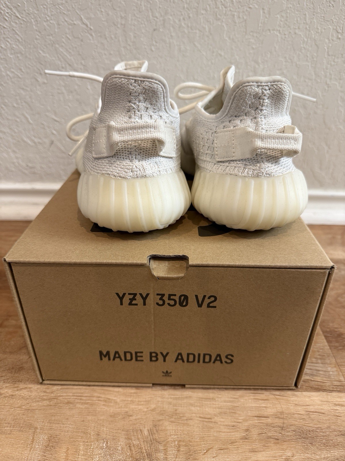 Yeezy Boost 350 V2 Bone Size 6.5 – Adidas YZY HQ6316