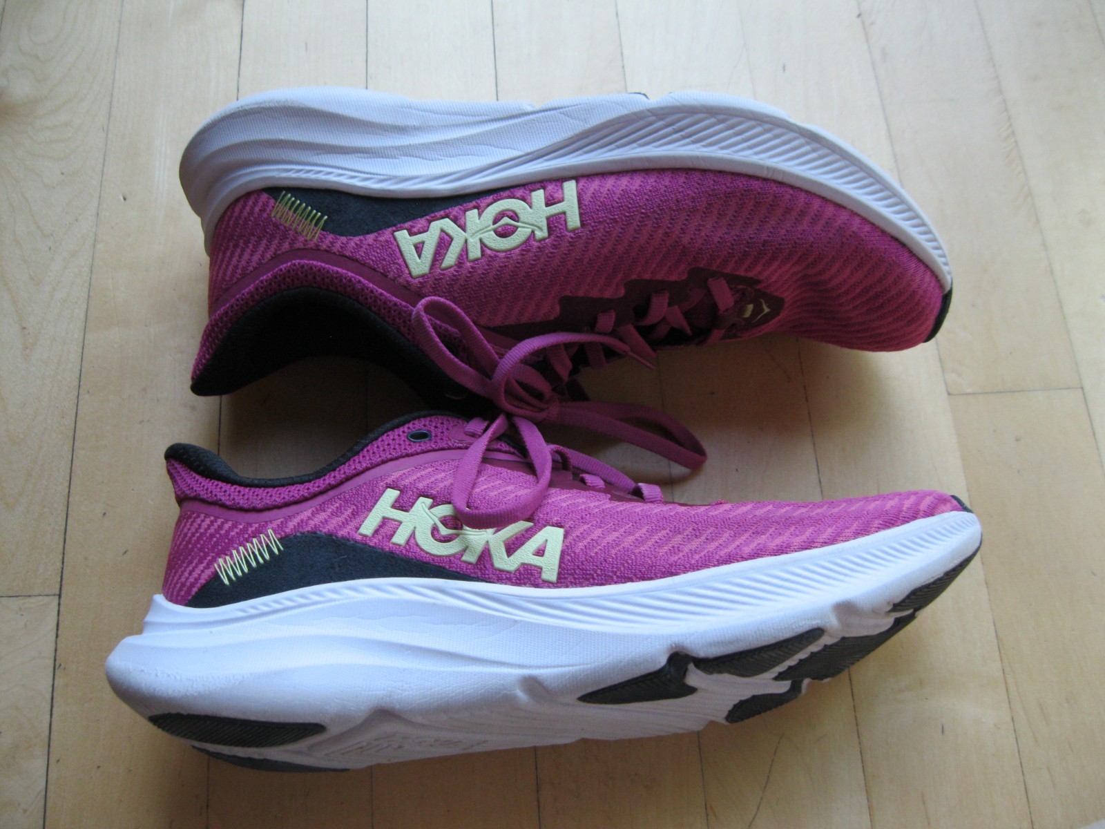 Hoka One One Solimar Stretch Smooth Train Run Sneaker Festival Fuchsia Women 8.5