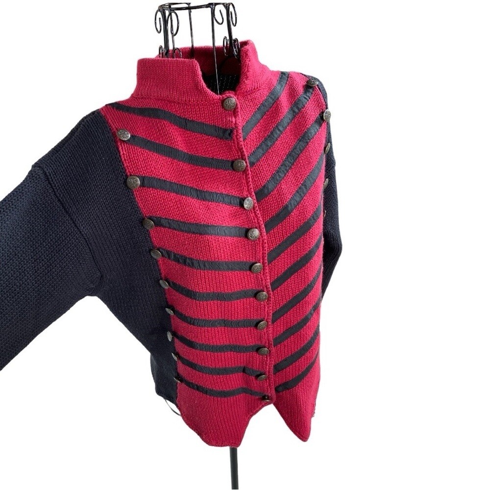 Vintage LNI Military Snap Front Button Decorated Striped Cropped Sweater Size M
