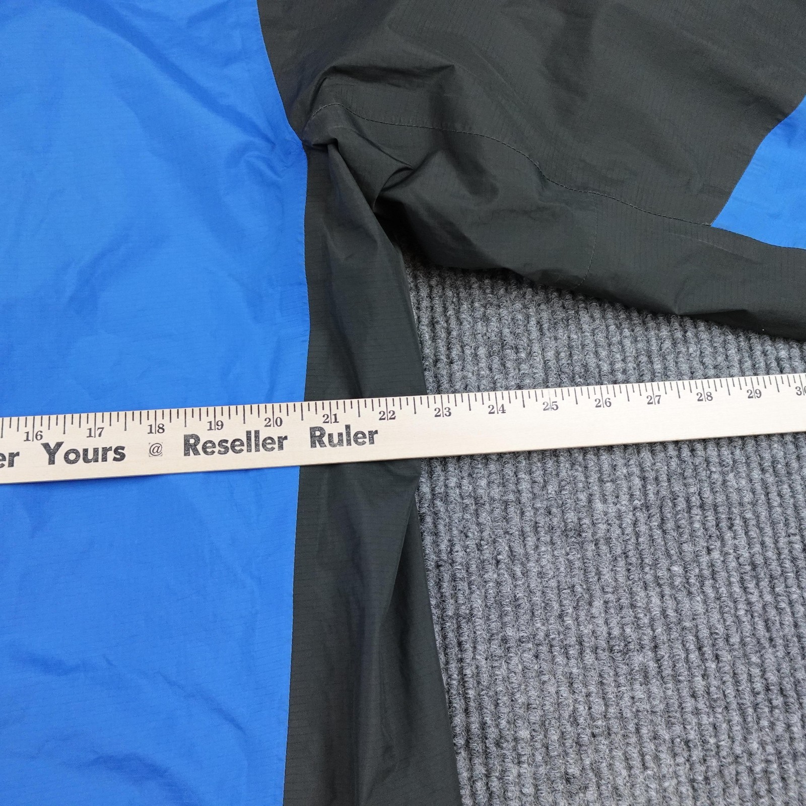 The North Face Goretex Jacket Mens Large Blue Hooded Ski Snow Shell Waterproof
