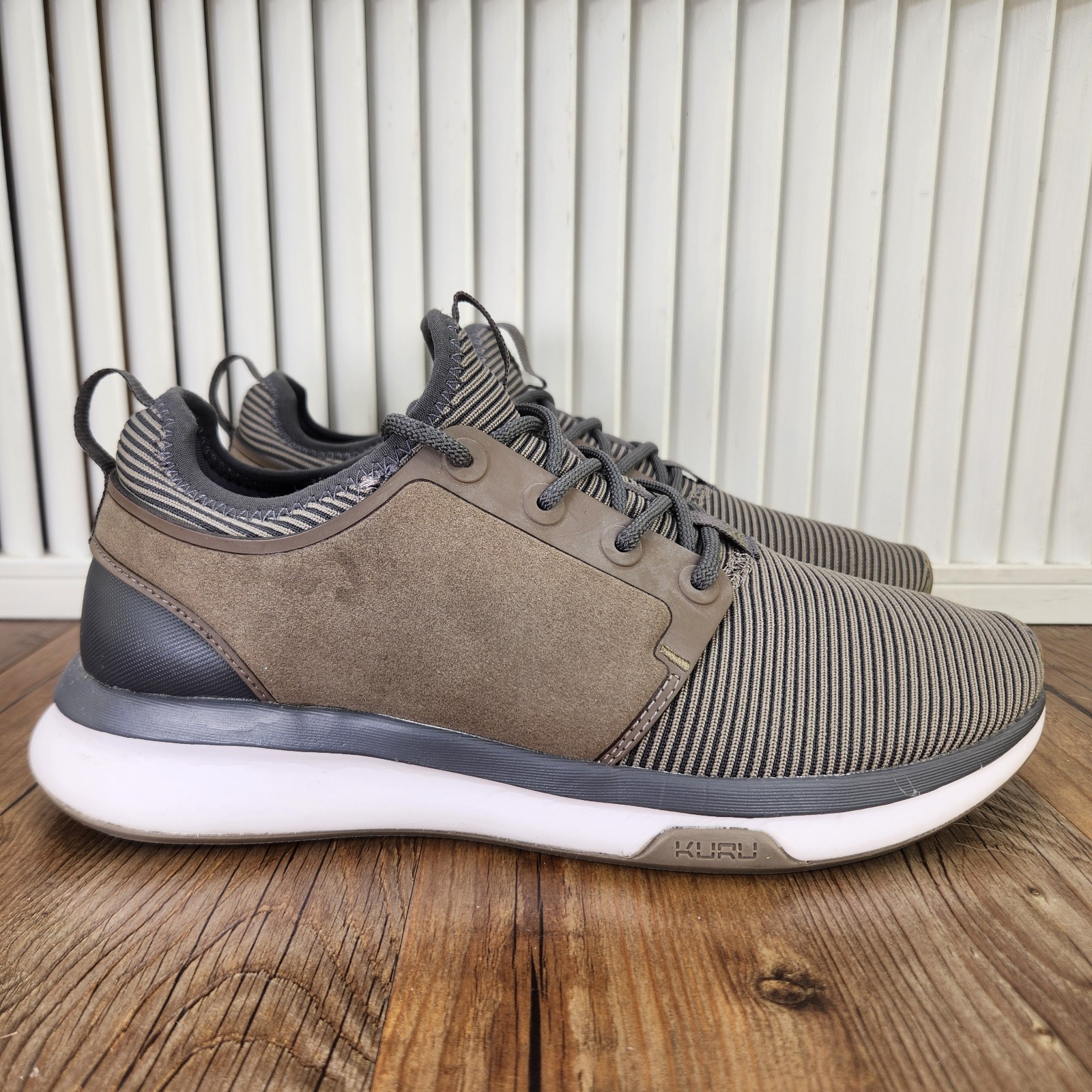 KURU Atom Sneakers Mens Size 8.5 Brown Athletic Trainers Lifestyle Walking Shoes