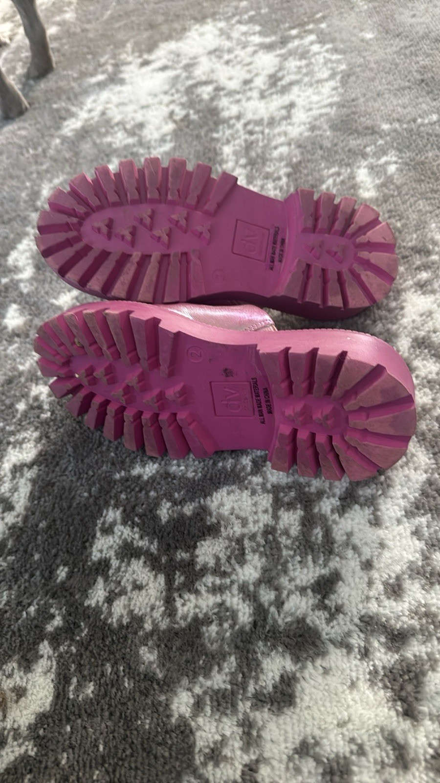 Dolce Vita Kamille Platform Mule Fuchsia Size 2