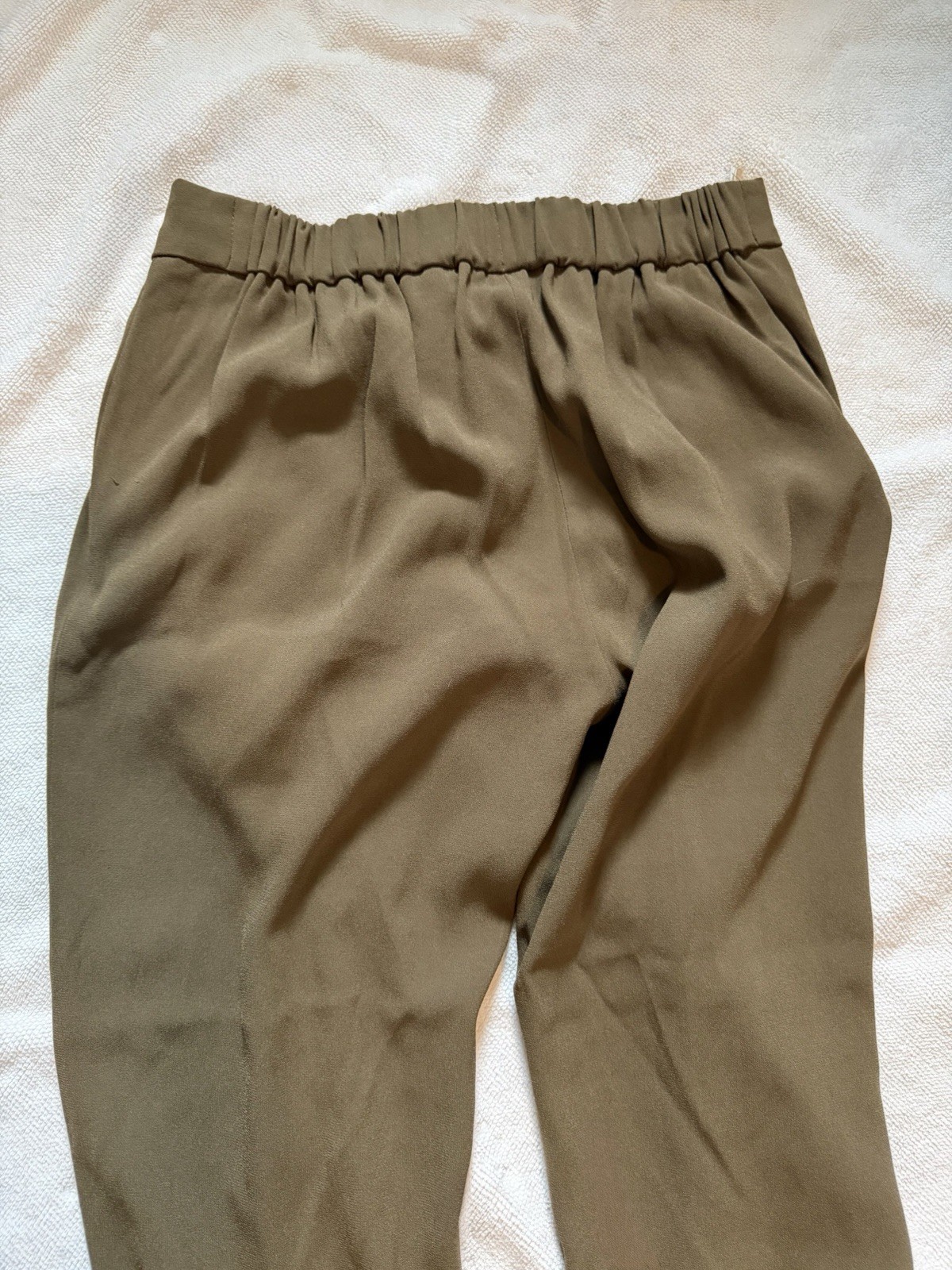 Aritzia Babaton Cohen Pleated Ankle Pants Dark Olive Green Crepe Size 4
