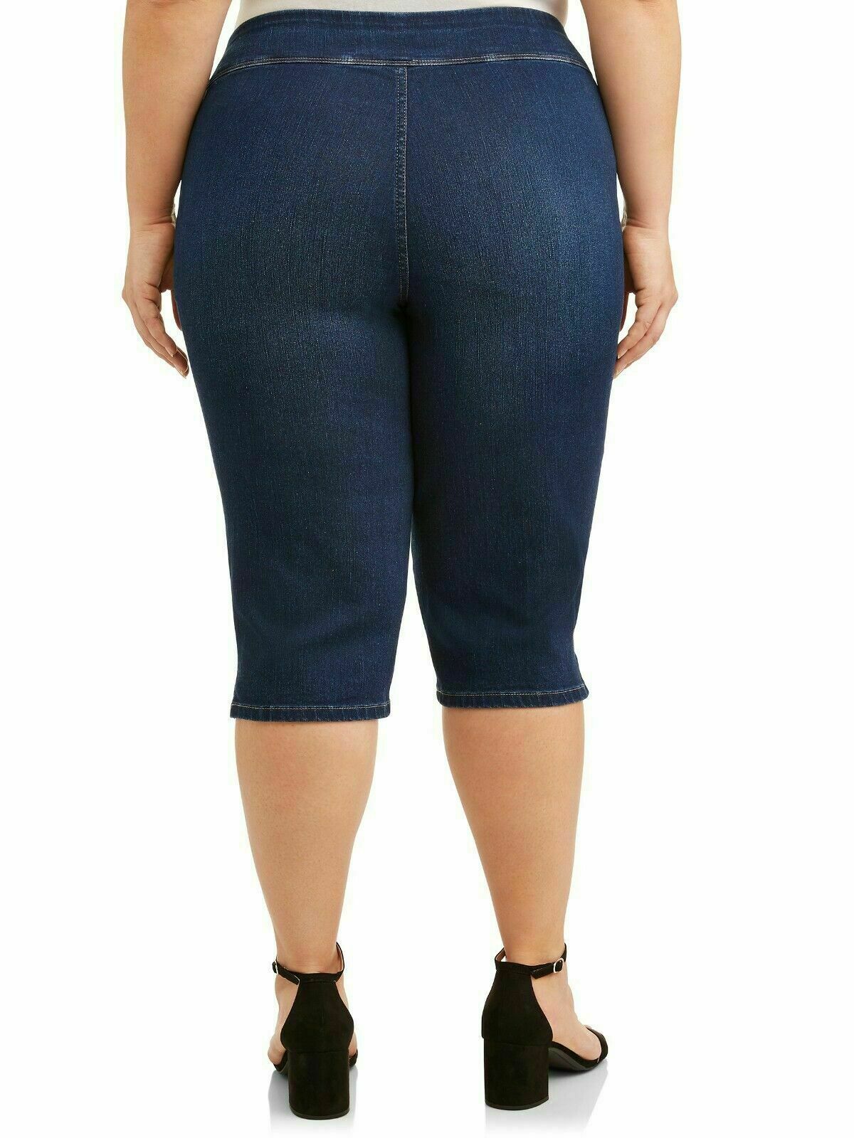 Jack David WOMENS PLUS SIZE Elastic Waist Pull On Stretch Microfiber CAPRI JEANS