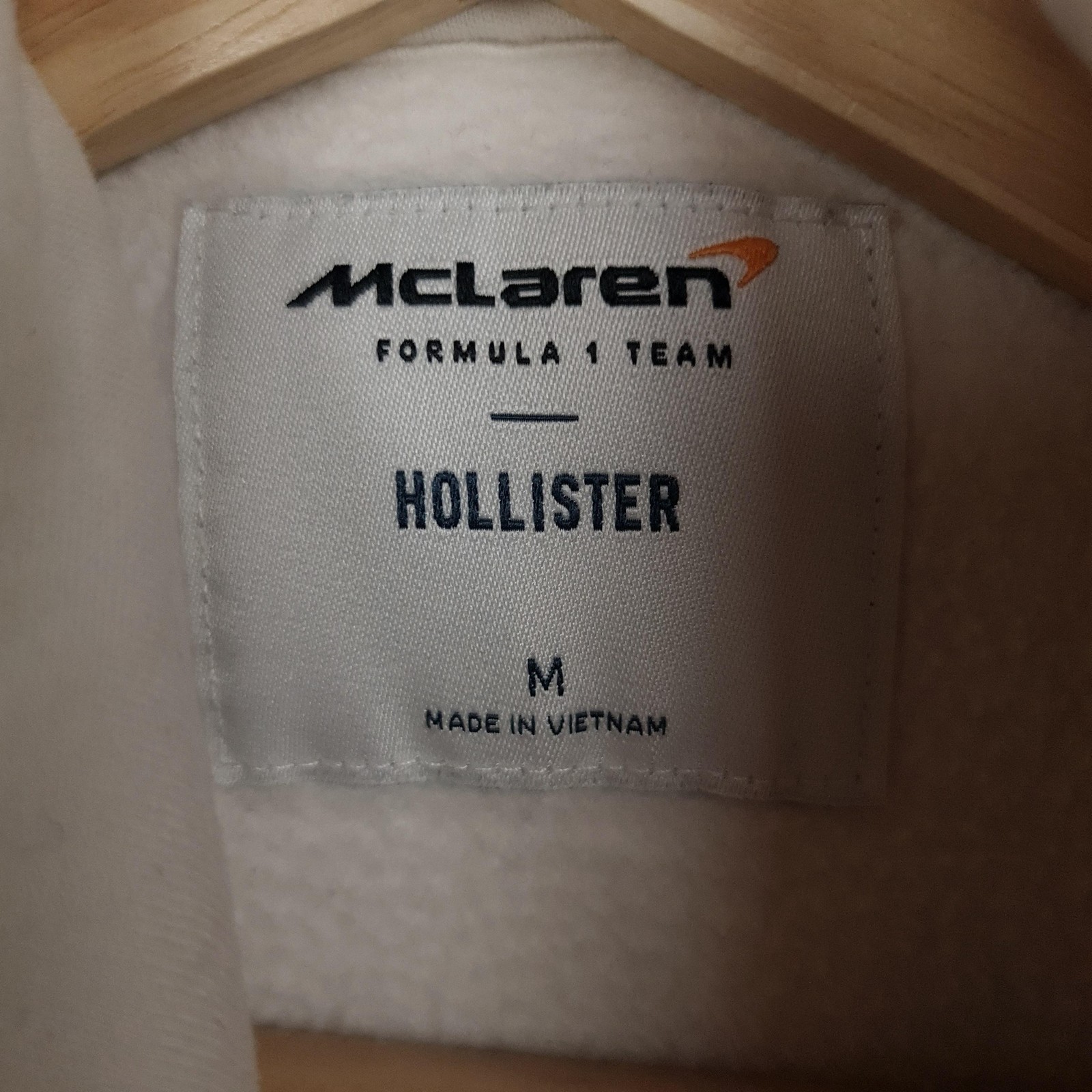 Hollister McLaren Formula 1 Team Hoodie Sweatshirt Mens Medium White Racing