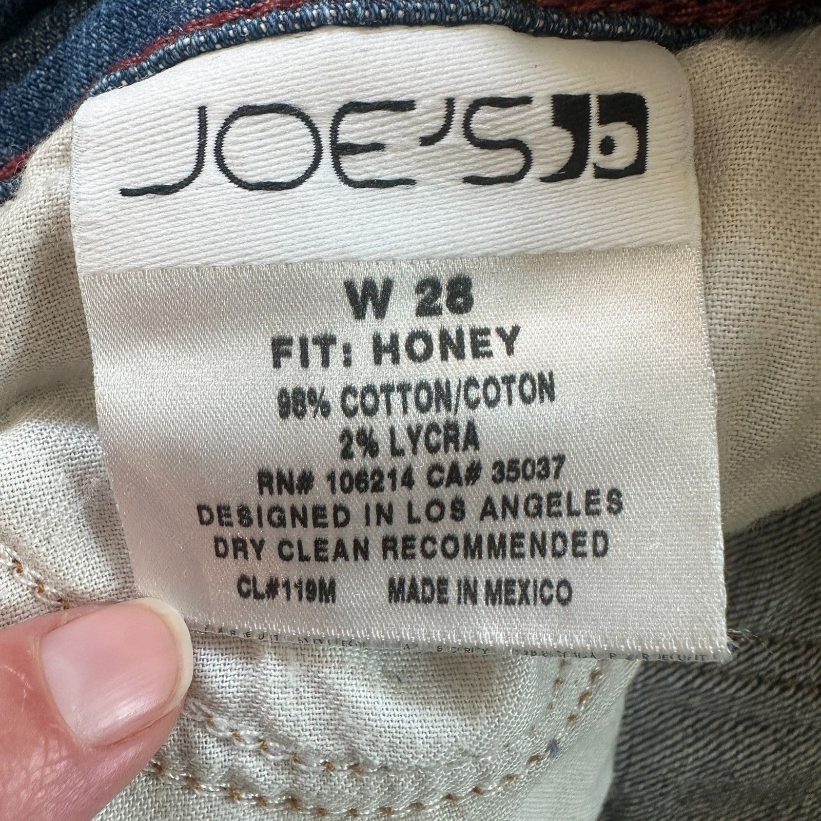 Distressed Raw Hem Bootcut Curvy Denim Jeans Phoebe Wash W28