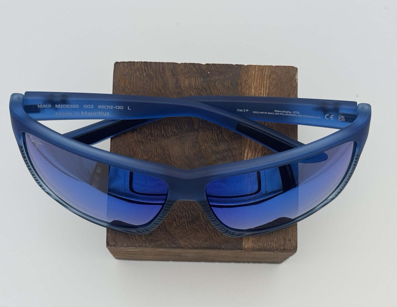 Maui Jim ALENUIHAHA B839-03S -Blue Black Stripes / Blue Hawaii