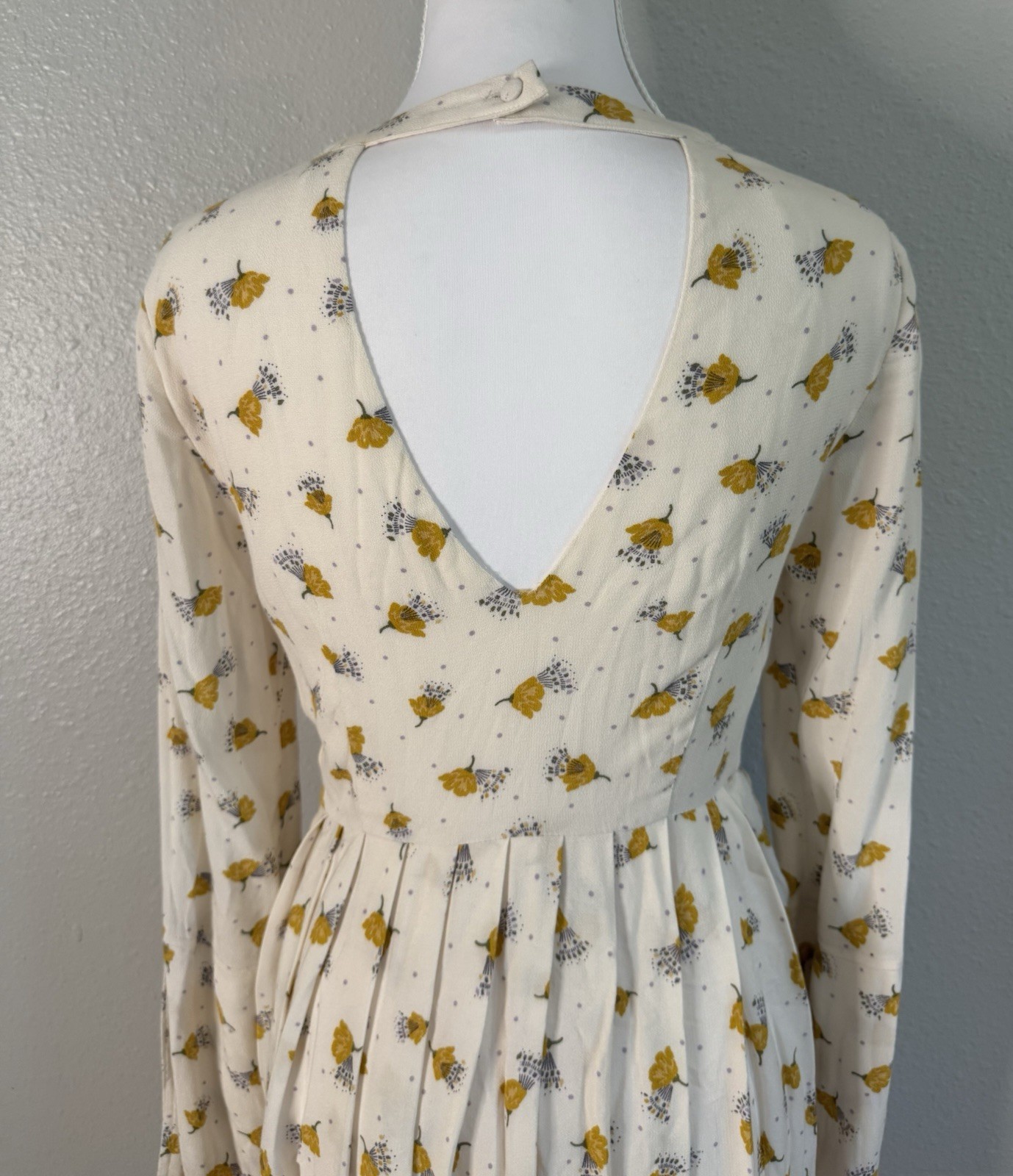 Free People Tegan Yellow Floral Cutout Bell Sleeve Rayon Boho Mini Dress Size 0