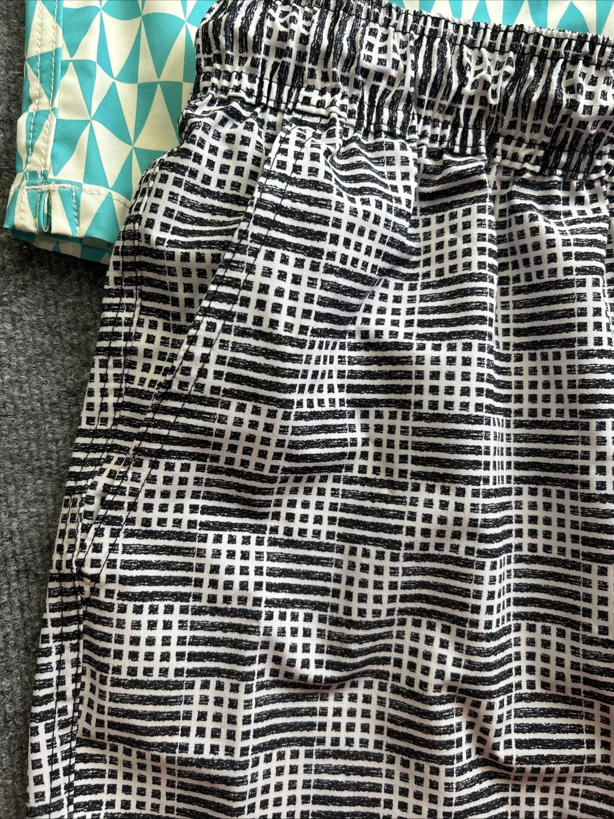 George Swim trunks Two Pairs Medium 32-34 Waist Drawstring Liner Pocket