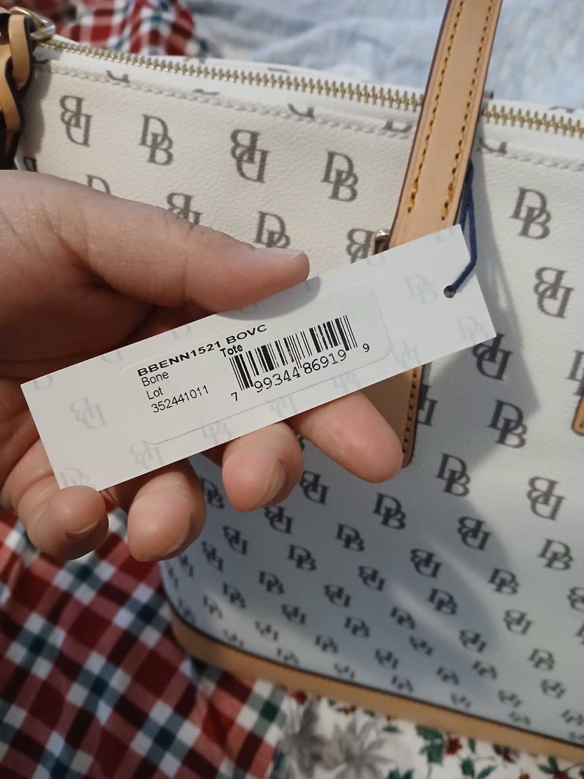 Dooney & Bourke Logo Pebbled Zip Tote Beige/Brown Double Handles Gold HW Red