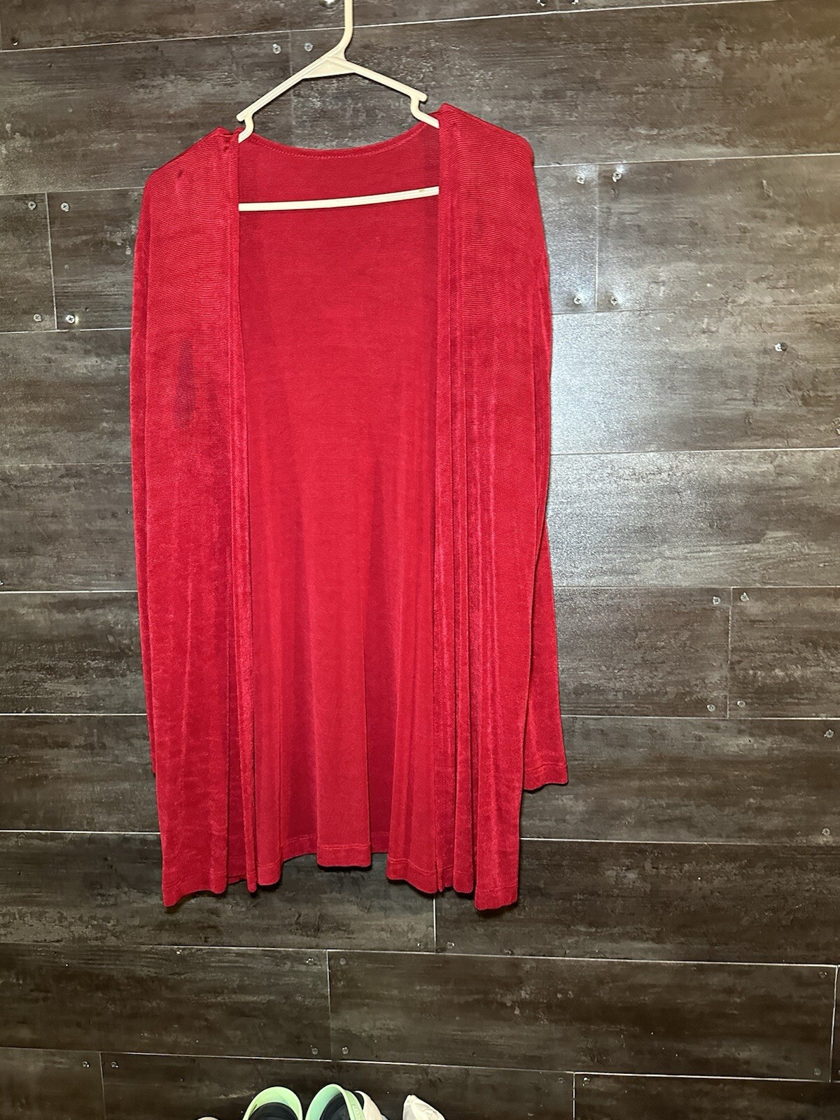 Women’s Cardigan Size Large Red Open No Closure