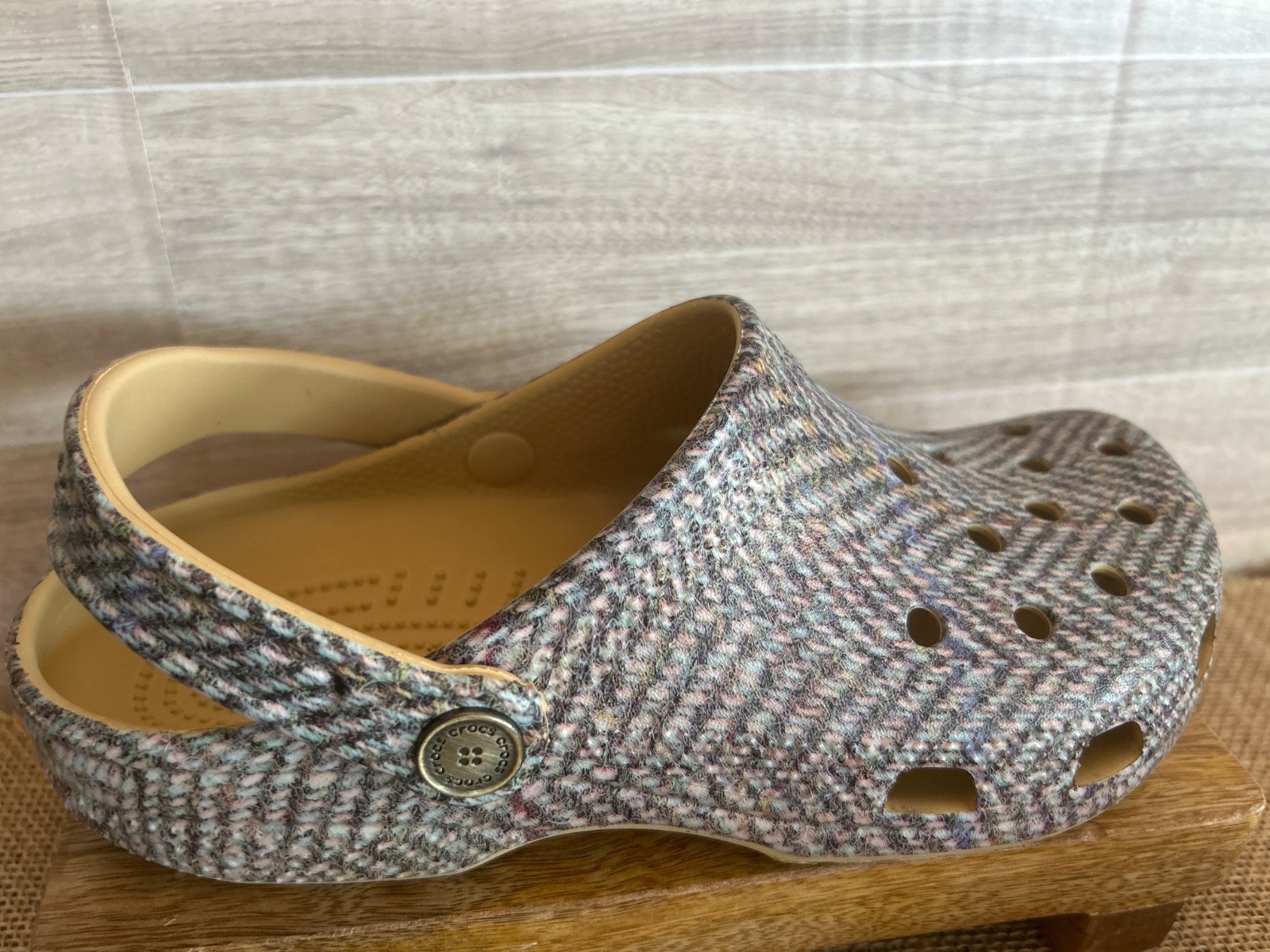 Crocs Classic Wheat Tweed Clog Slip -on Sandals Shoes US Size M6/W8