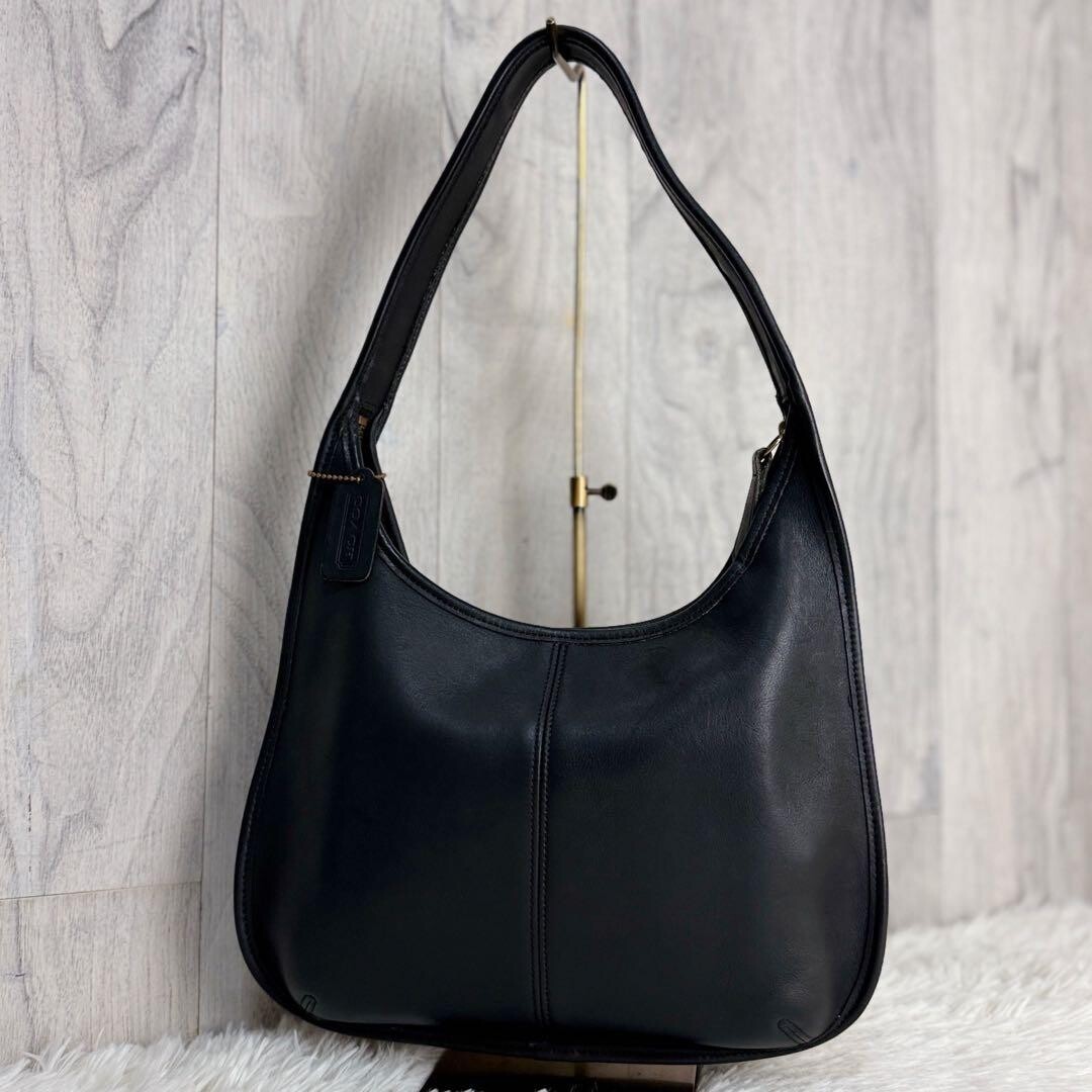 Vintage COACH Black Leather Shoulder Bag USA Made Logo Charm 12.6in
