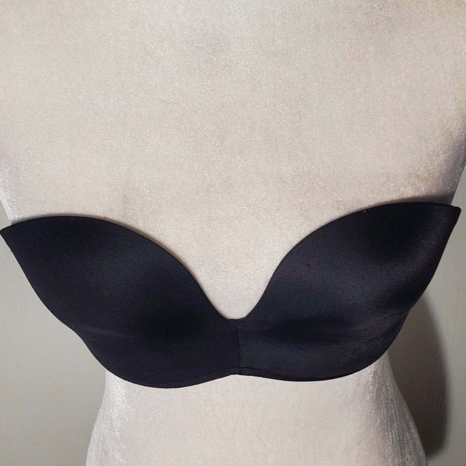 LEONISA STRAPLESS PUSH-BRA BLACK SIZE 34B