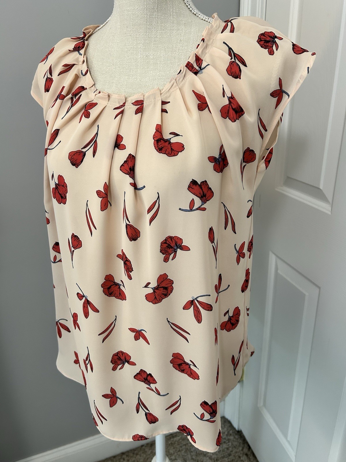 LAUREN CONRAD~MEDIUM~PEACHY-CORAL FLORAL CAP SLEEVE BOHO PEASANT TUNIC BLOUSE~M