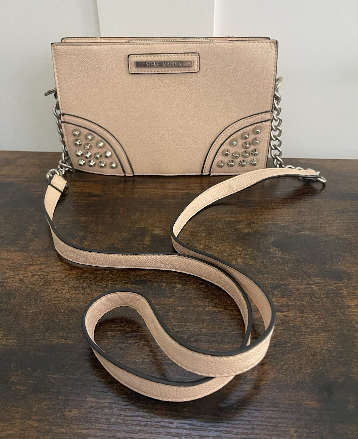 Steve Madden Beige Studded Crossbody Bag Zip Top Chain Strap Silver Small