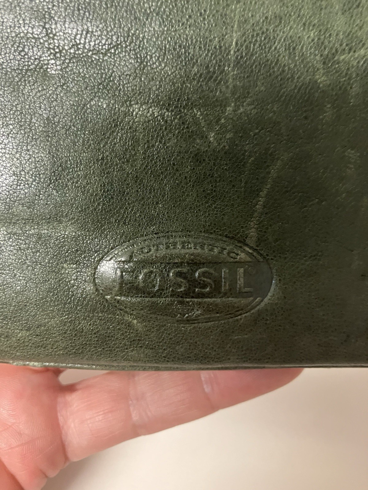 Fossil Leather Wristlet Zip & Snap Pouch Green Key Cards Cash Coins 6.75×4.5