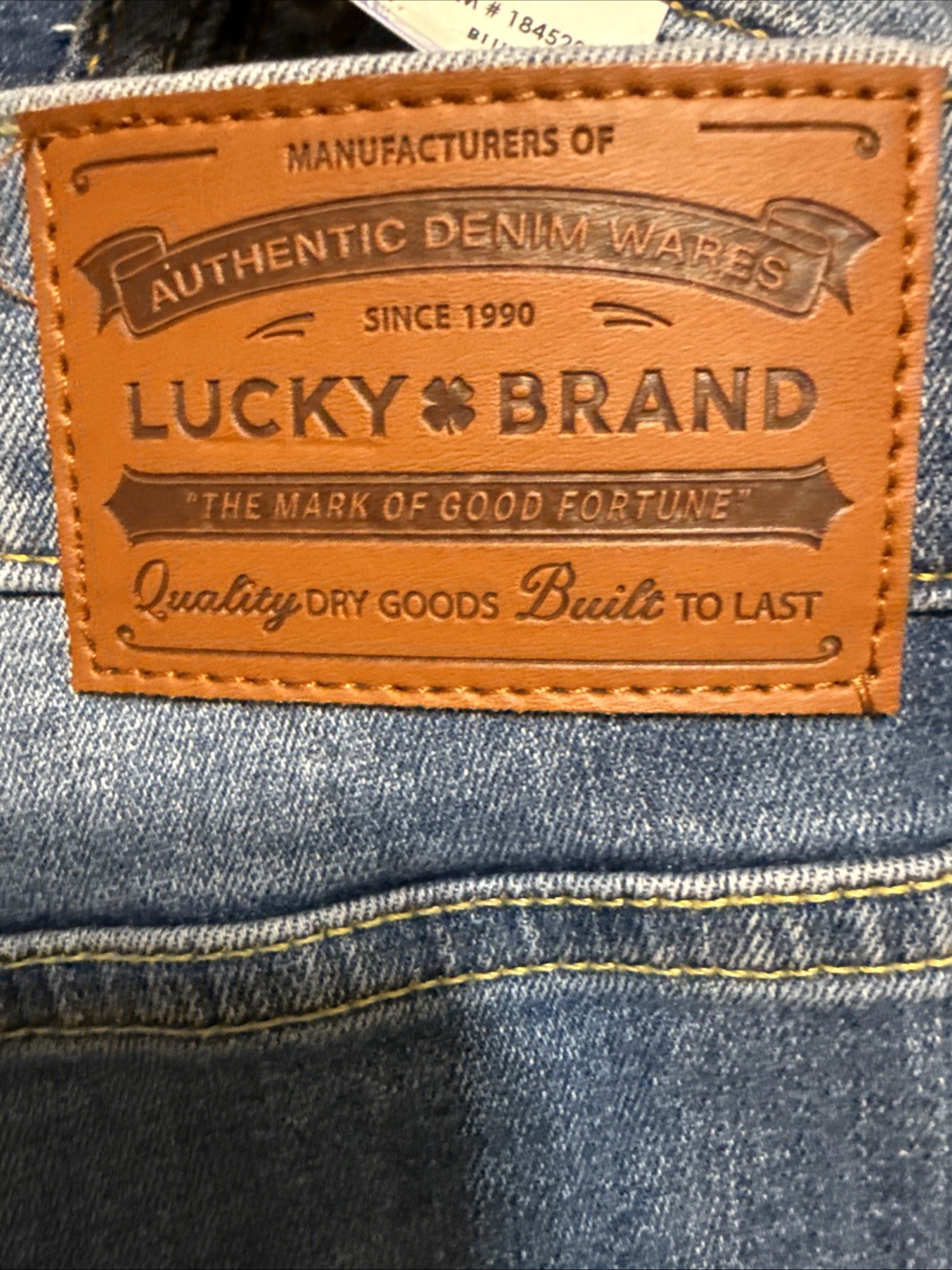 Lucky Brand Men’s 223 Classic Fit Jeans Stretch Straight Leg 36x32NWT