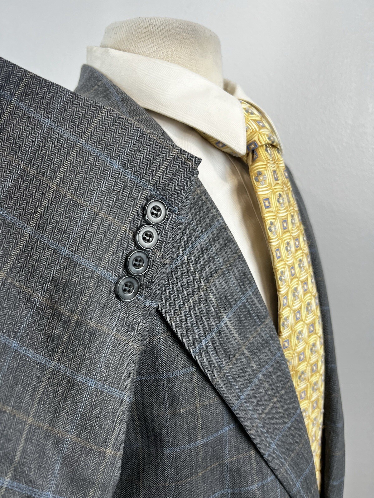 Tom James Corporate Image Men’s Gray Windowpane Wool Sport Coat Blazer Size 42 L