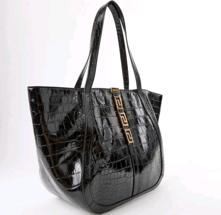Versace Women’s Bag Tote Leather Black Gold Logo Animal Print Size XL $2.500