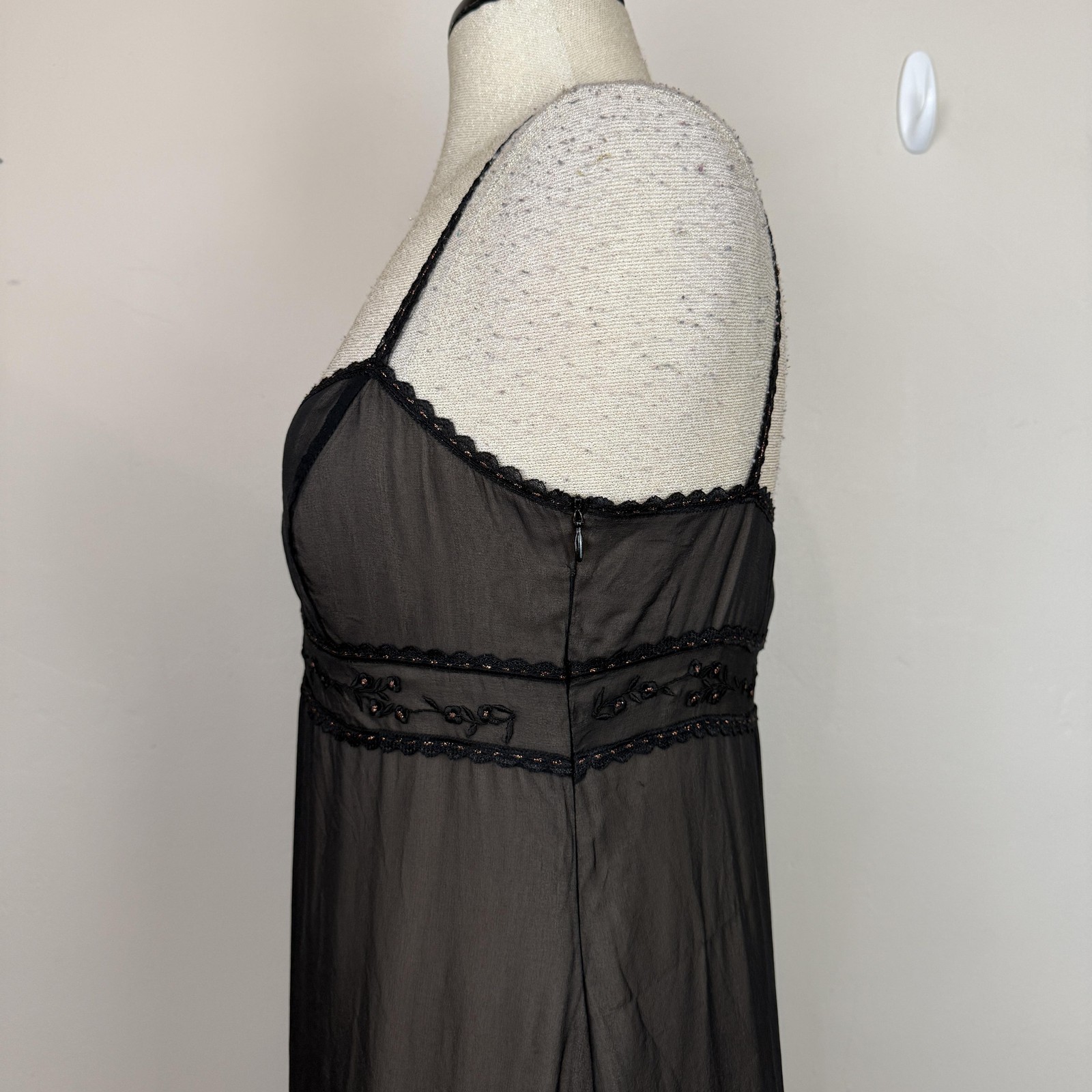 Vtg Laundry By Shelli Segal Full Slip Womens 10 Black Silk Embroidered 90s Fairy