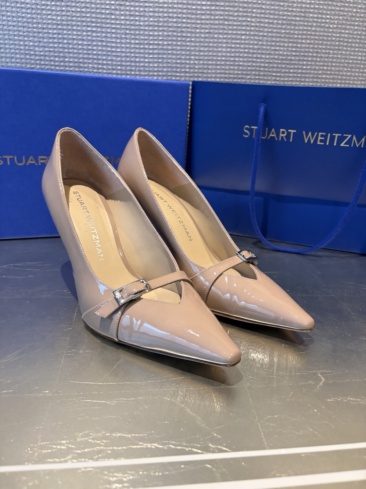 Stuart Weitzman Georgie Pumps 85 In Fawn Size 7 Worn Once With Box And Bag