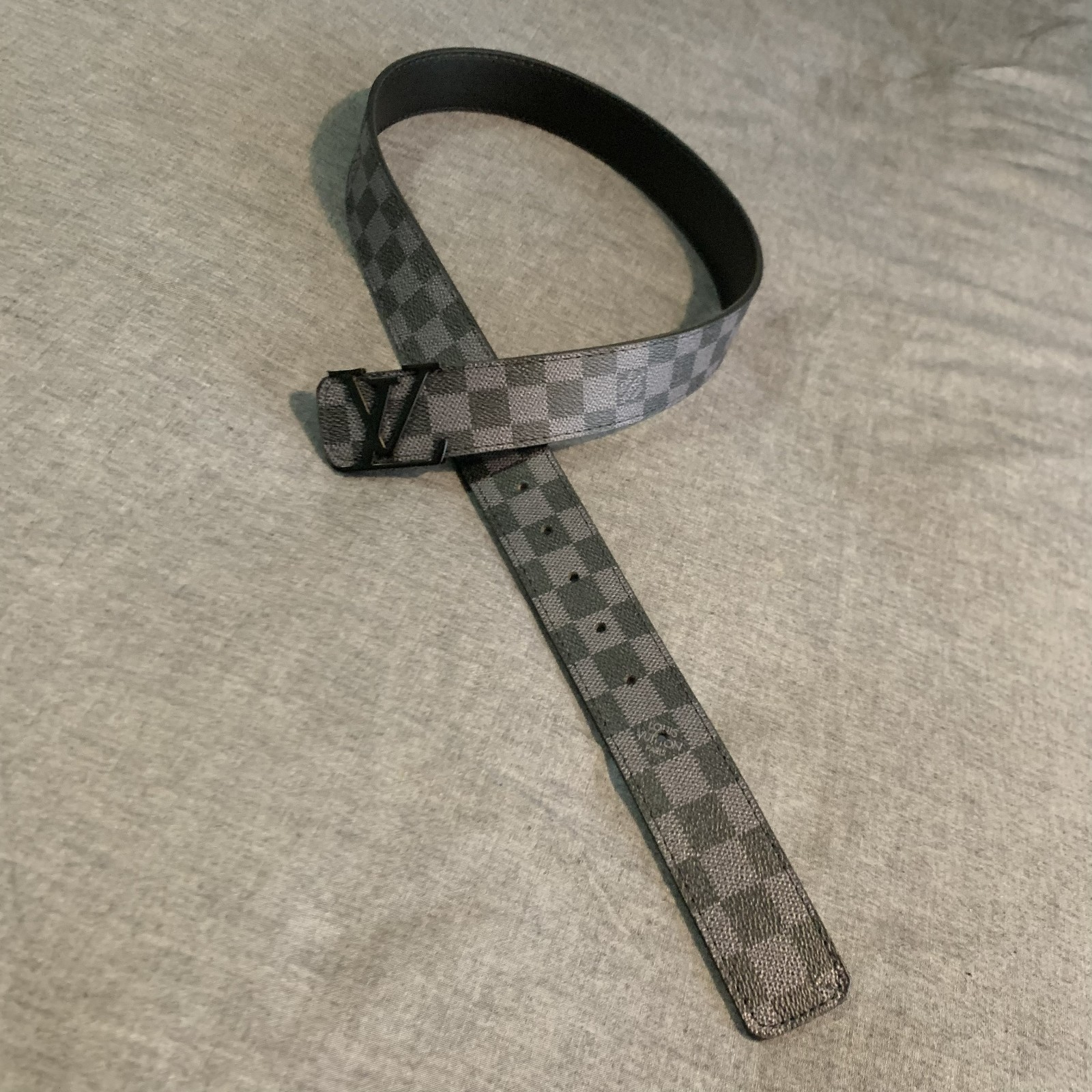 Louis Vuitton Men’s Belt Damier Graphite Black – Waist Size: 28-30 | Pre-Owned |