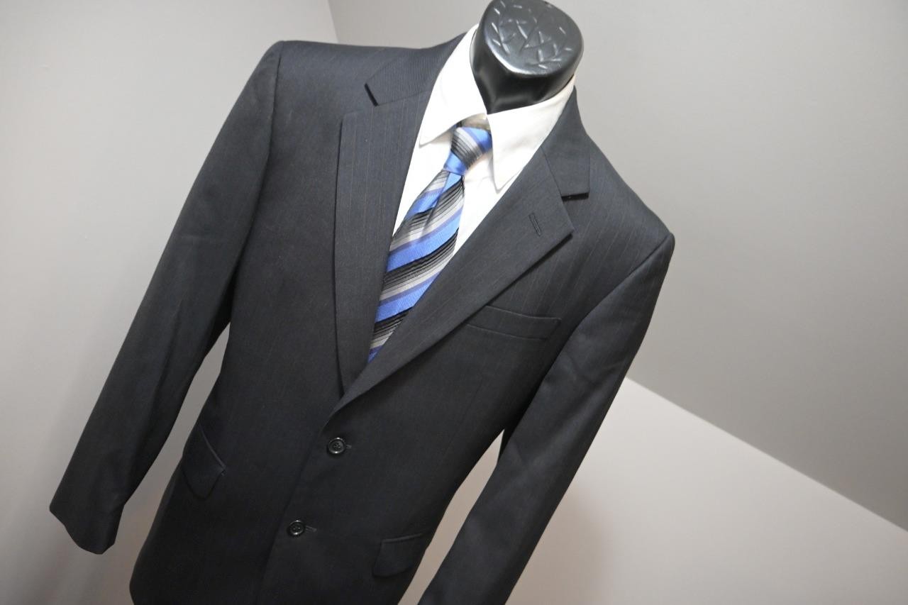 Jos A Bank 100% Wool Striped 2 Piece Suit Pants Jacket Mens Sz 34 x 31 40 R