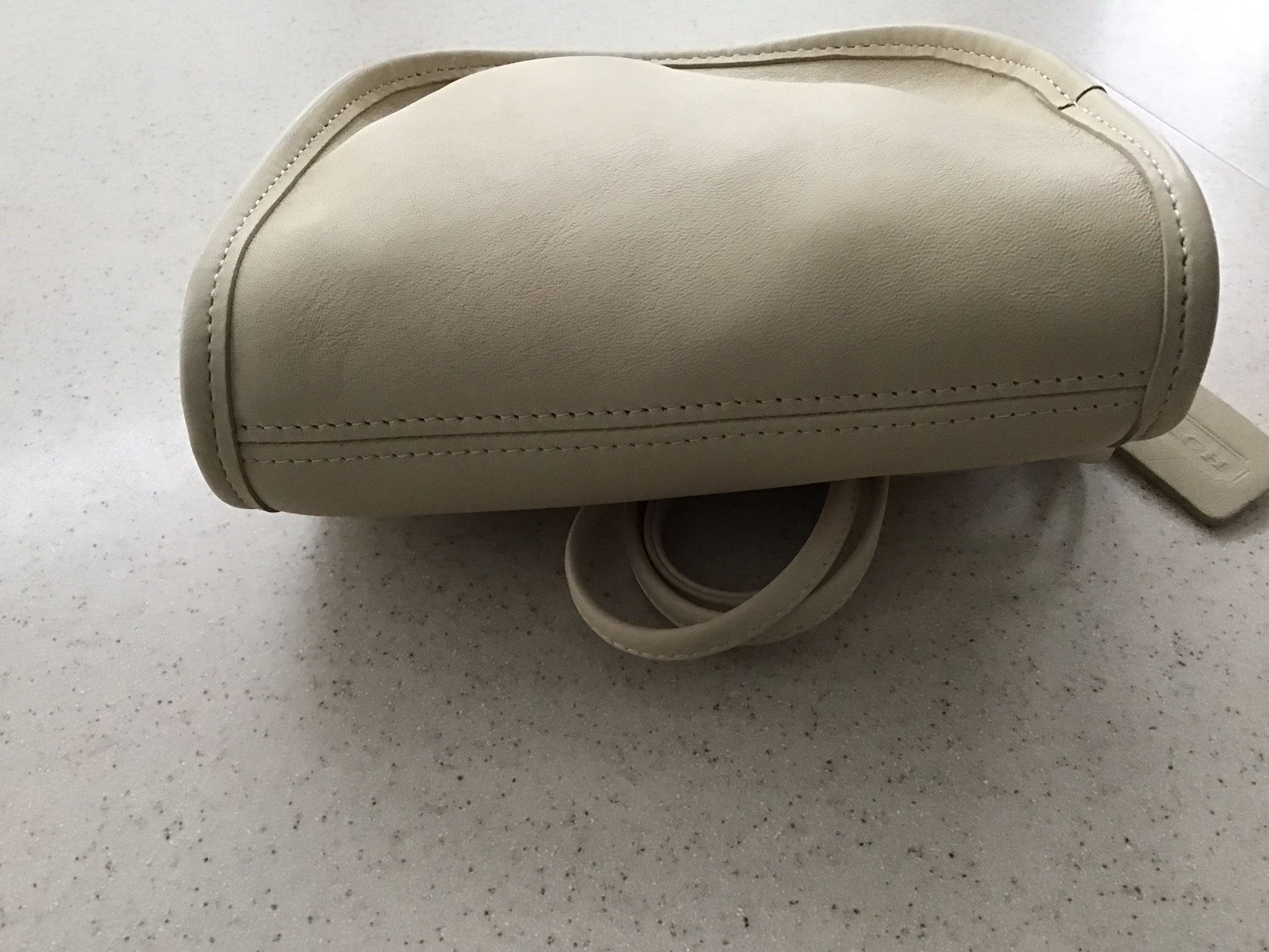 Rare VTG Coach 9017 Cream Leather Abbie Crossbody Shoulder Bag