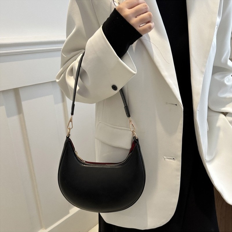 Luxury Moon Shape Shoulder Bag Womens Designer Style Baseball Handbag Purse