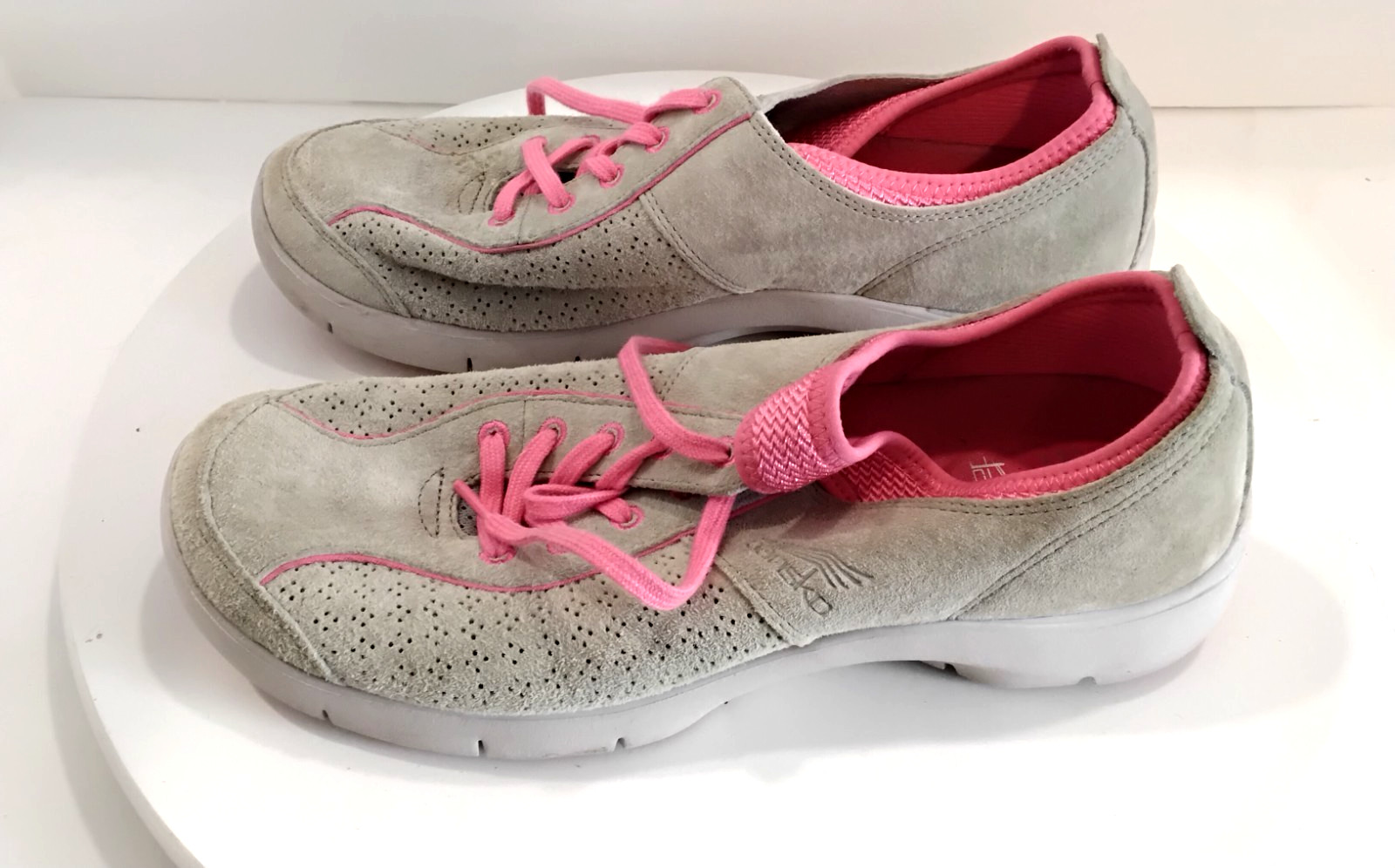 Dansko Elise Sneakers Womens EU 40 US 9.5 Taupe Gray Pink Suede Comfort Shoes