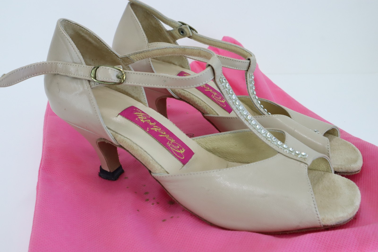 Vintage Celebrity Womens 8M Ballroom Dance Shoes Suede Sole Rhinestone Trim