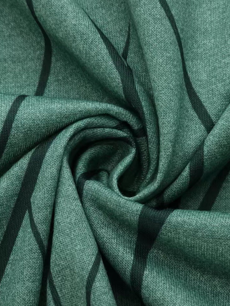 Plus Size 26 5x Green Leaves Loose Blouse- True To Size – Light Sweater Feel