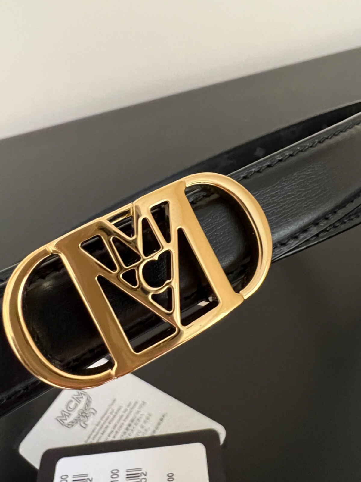 MCM Mode Mena Black Reversible Leather Belt 24K SH Gold 100 / L