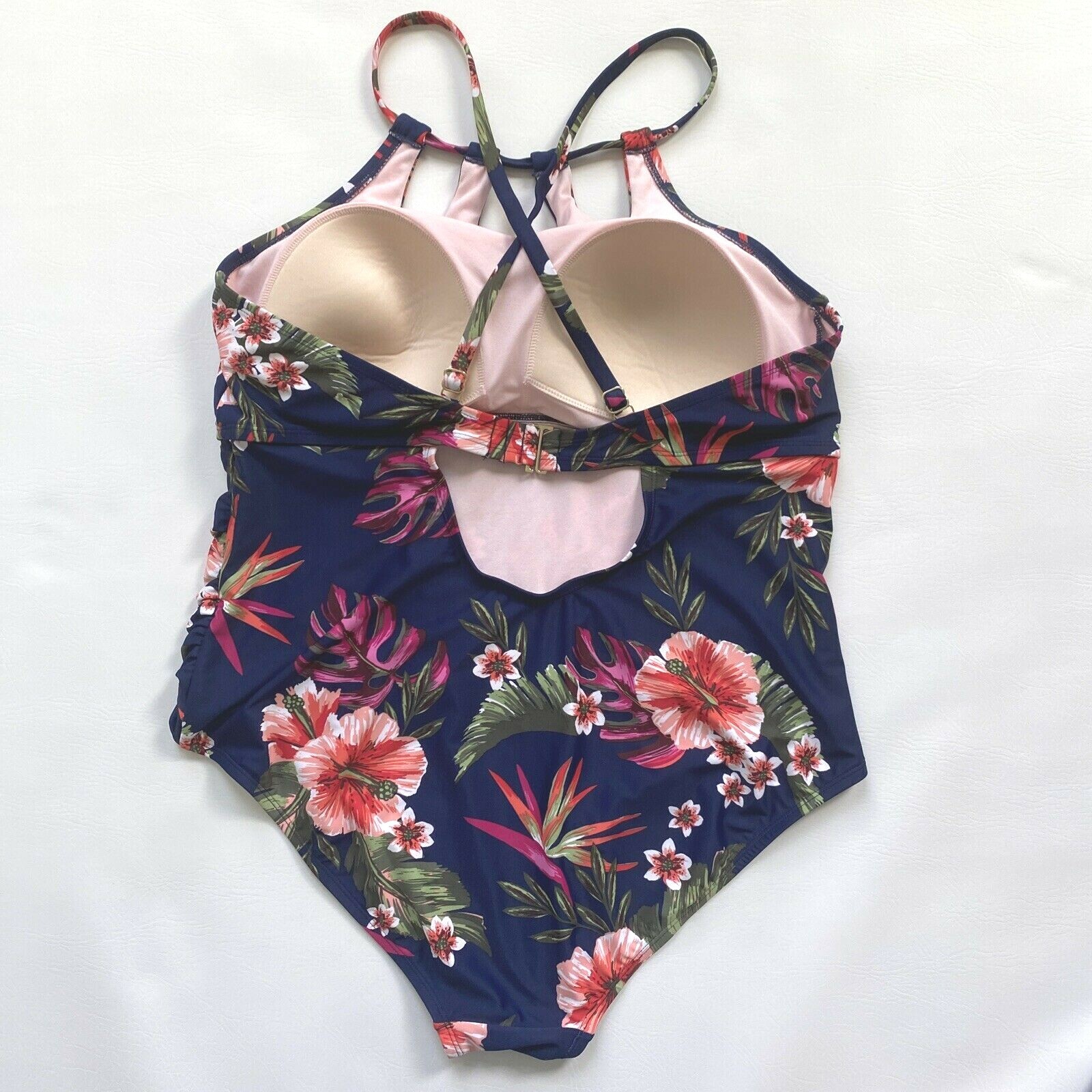Kona Sol Womens Sz22W Swim Wear Racerback Built In Bra Wireless Adjustable Bands
