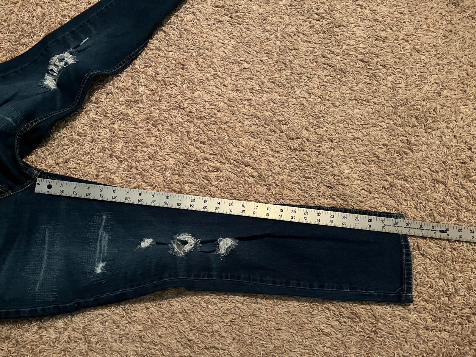 EUC Levi’s 511 Slim Tapered Leg Jeans Mens tag=31×30 (MEASURED 30×28.5) (9327)