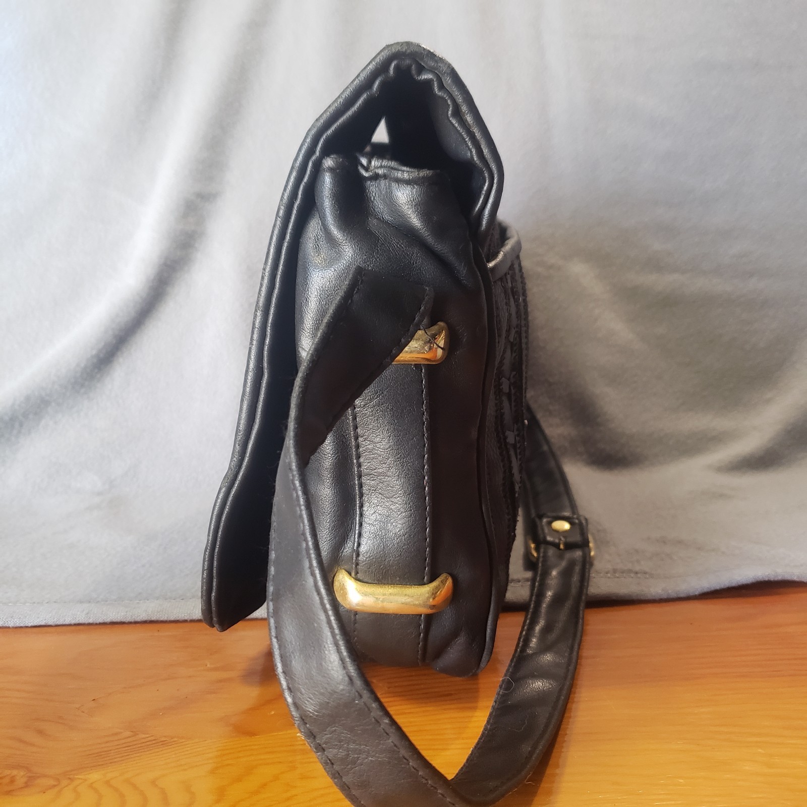 Vintage Black Eel Skin Leather Purse Zippered 10x7x3