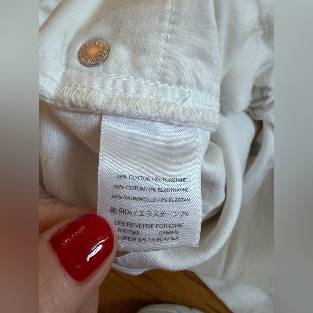 🤍 J.Crew High-Waisted White Denim Shorts – Size 27 🤍