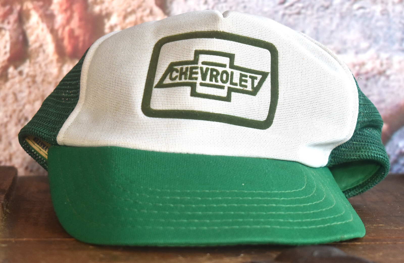 Vintage Chevrolet Chevy Advertising Mesh Snapback Trucker Hat S/M 6 3/4-7 1/4″
