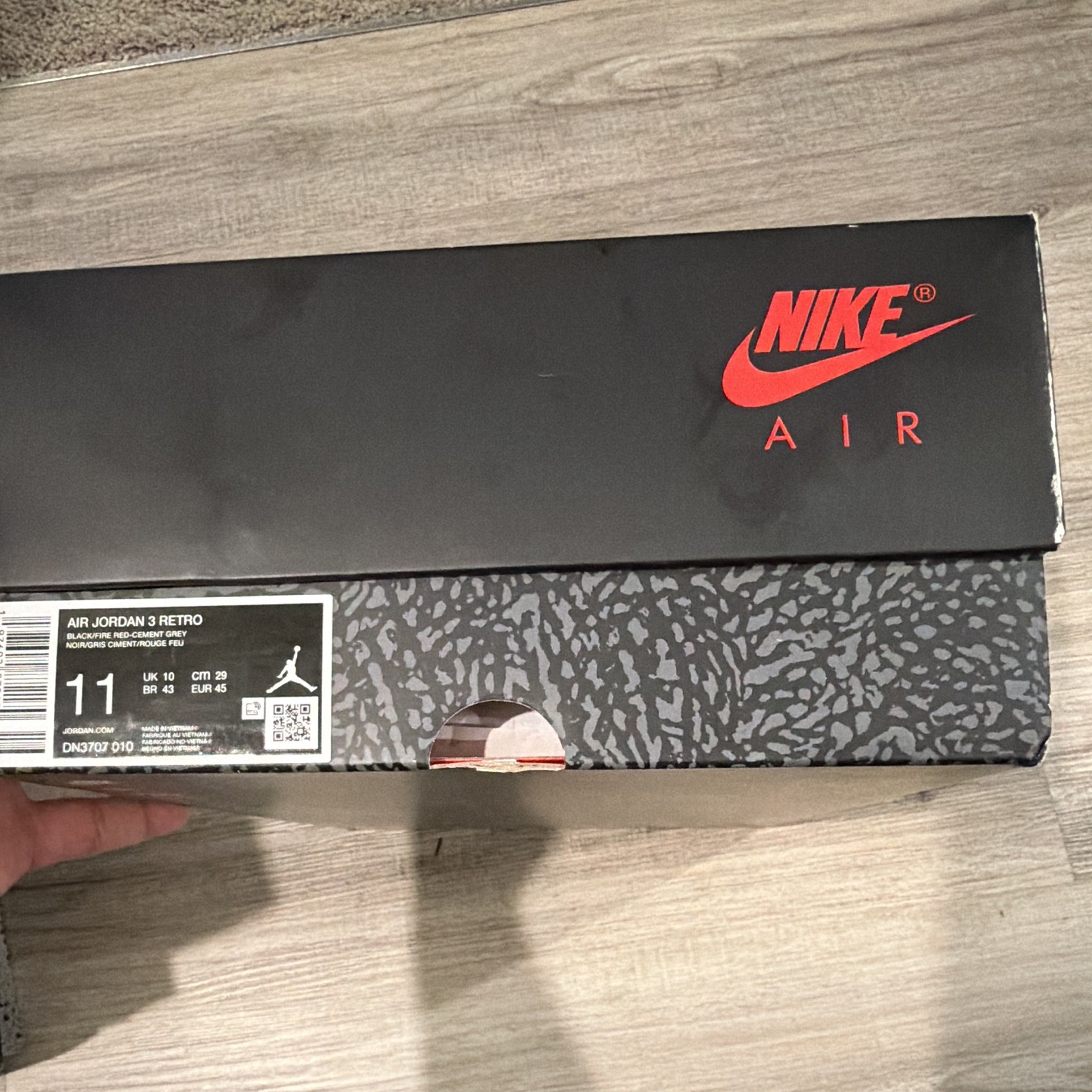 Air Jordan 3 Retro OG 2024 Black Cement used