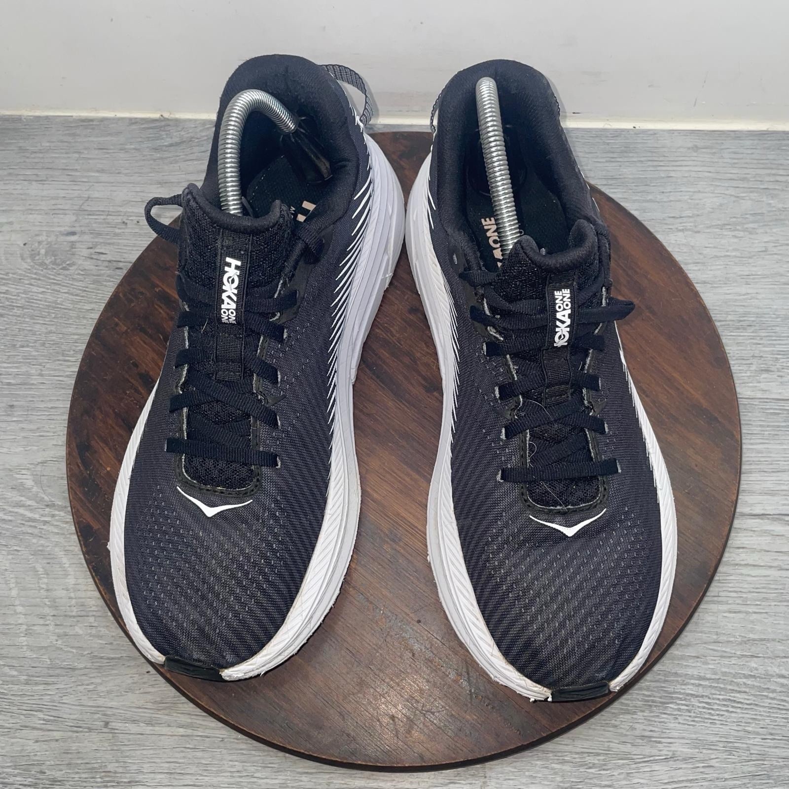 Hoka One One Rincon 2 Womens 10 Black White Athletic Running Shoes 1110515 BWHT