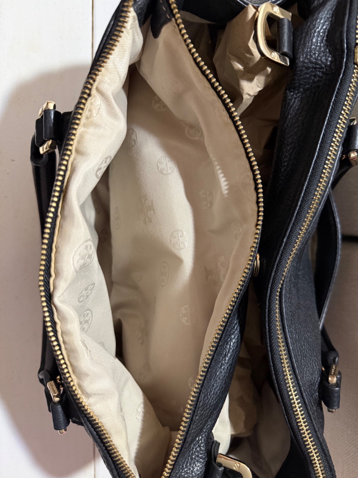Tory Burch Amanda Shoulder Bag