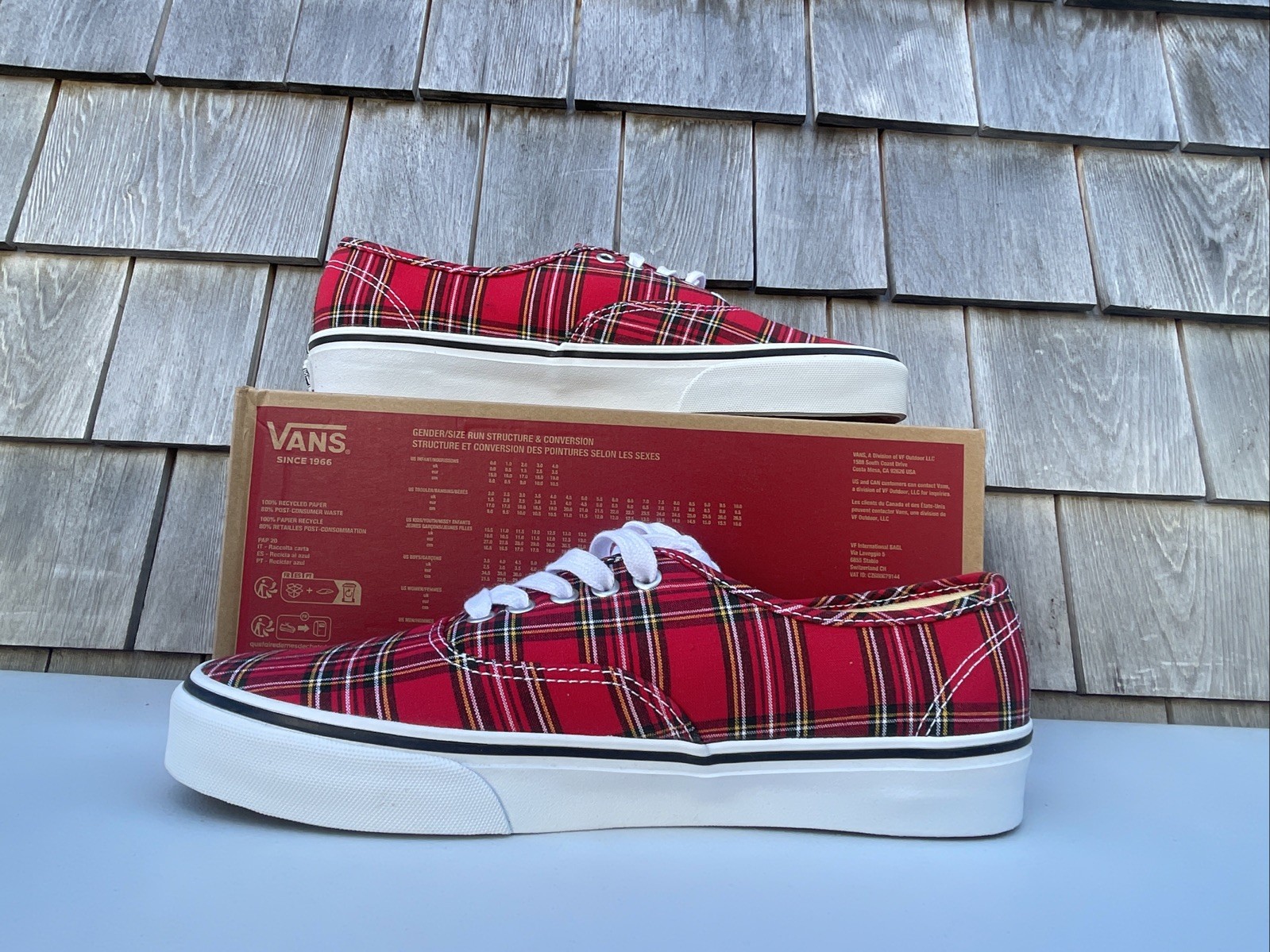 Vans Authentic Shoes Plaid Red White Low Top Skate Sneaker Men’s Size 10.5 NEW