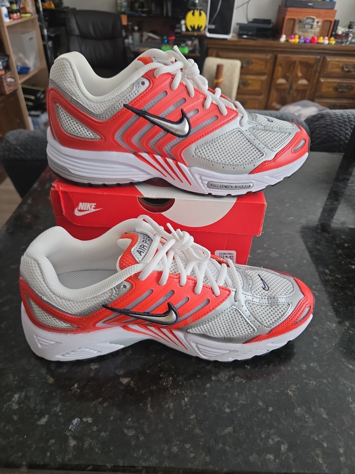 Size 9.5 – Nike Air Pegasus 2K5 Picante Red