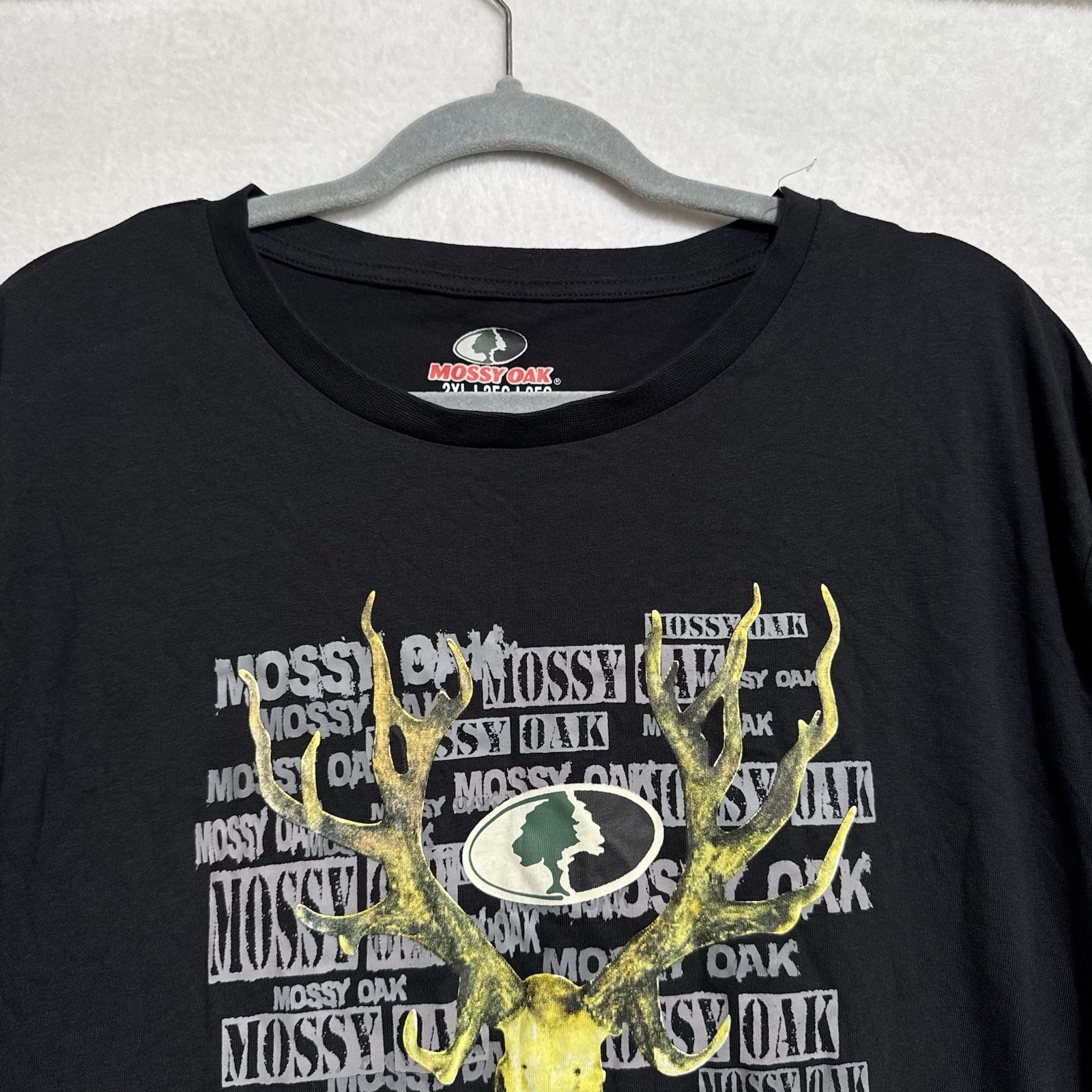 Mossy Oak Men XXL Black Short Sleeve Shirt Deer Skull Buck Graphic Hunting Tee