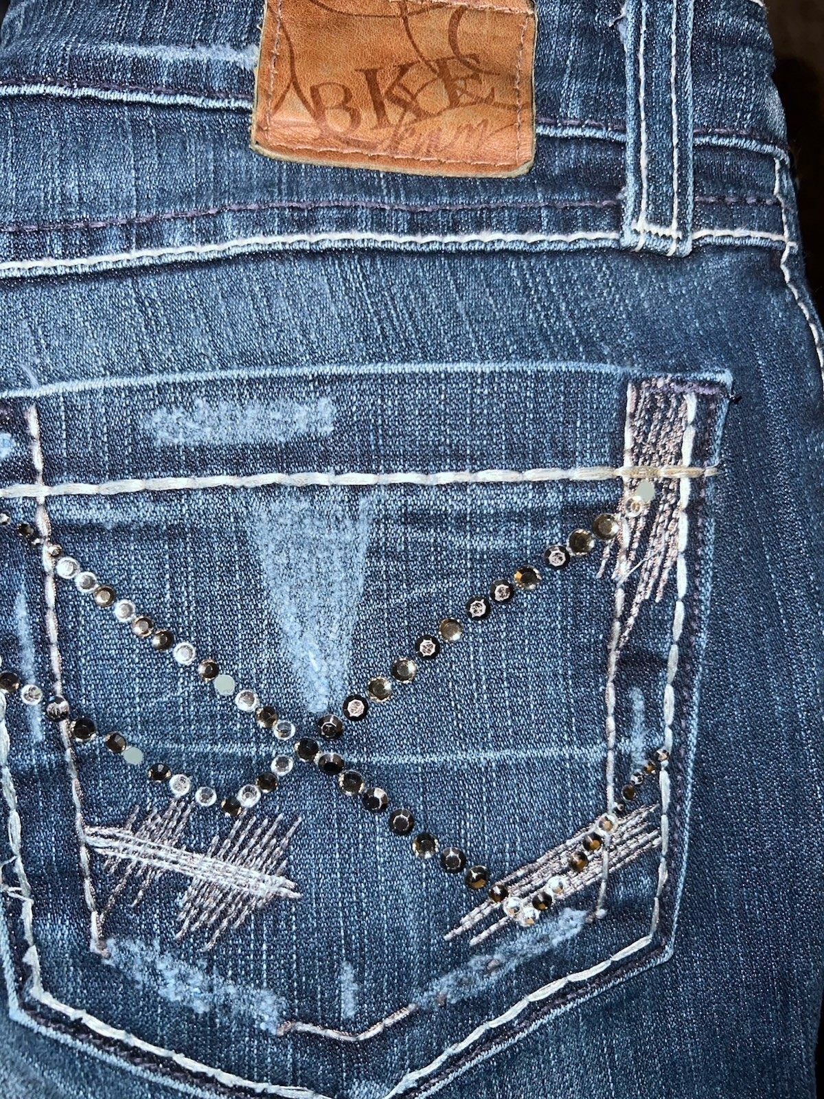 BKE Stella Bootcut Jeans Womens 27 Stretch Bling Distressed Medium Wash Size 5